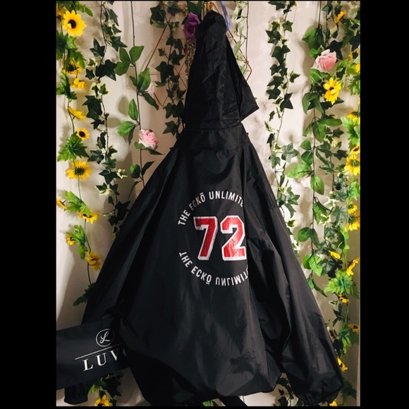 Men’s Ecko Unlimited windbreaker. Cool graphics 🖤 - Picture 4 of 7